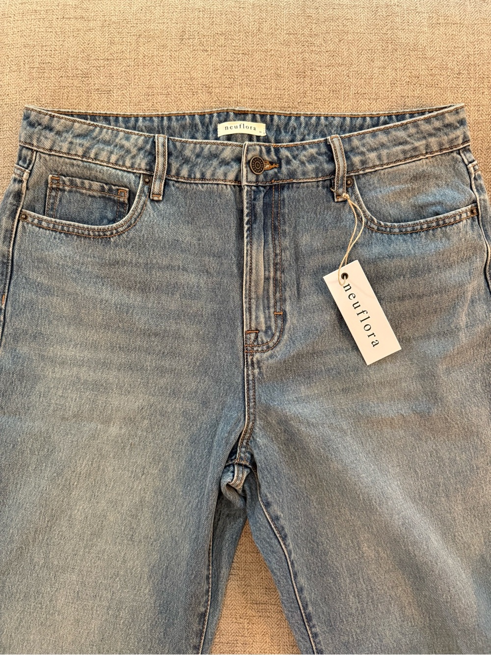 Neuflora “Dakota” Cropped Women’s Jeans- NEW WITH TAGS - Picture 5 of 7